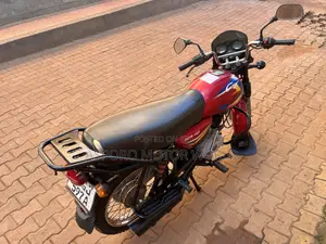 Bajaj CT 125X 2025 Red