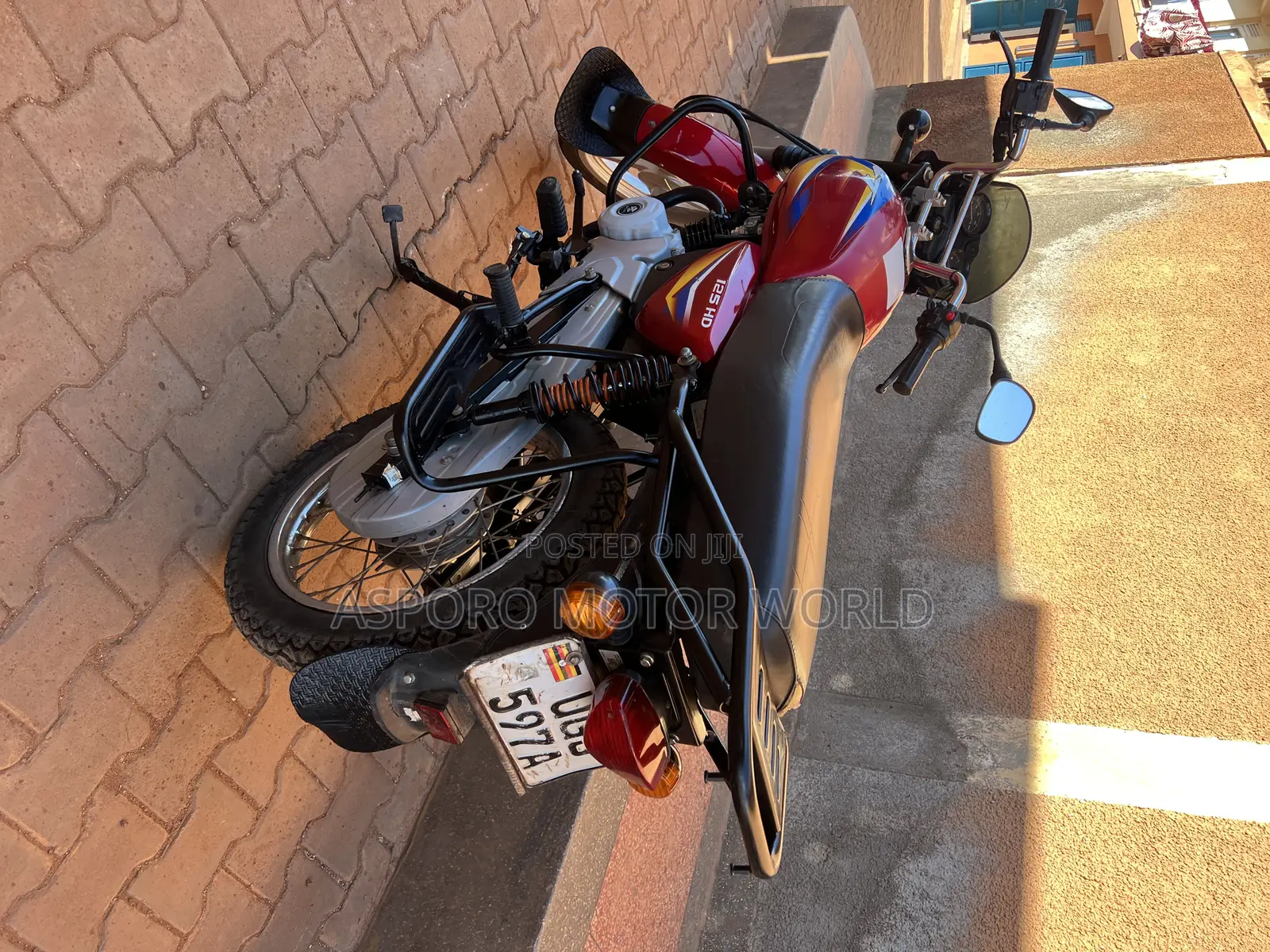 Bajaj CT 125X 2025 Red