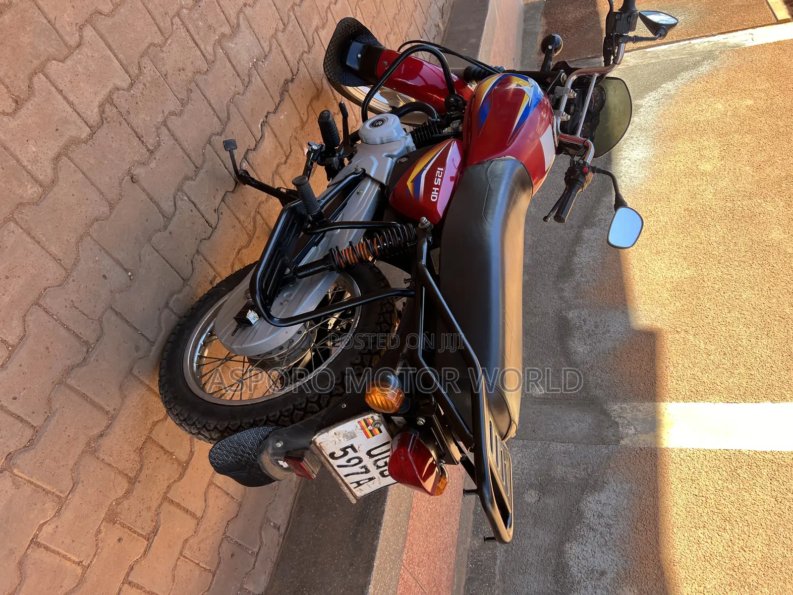 Bajaj CT 125X 2025 Red