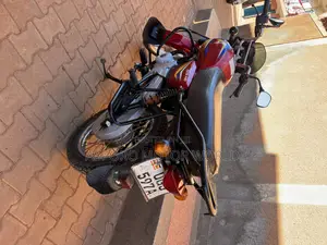 Bajaj CT 125X 2025 Red