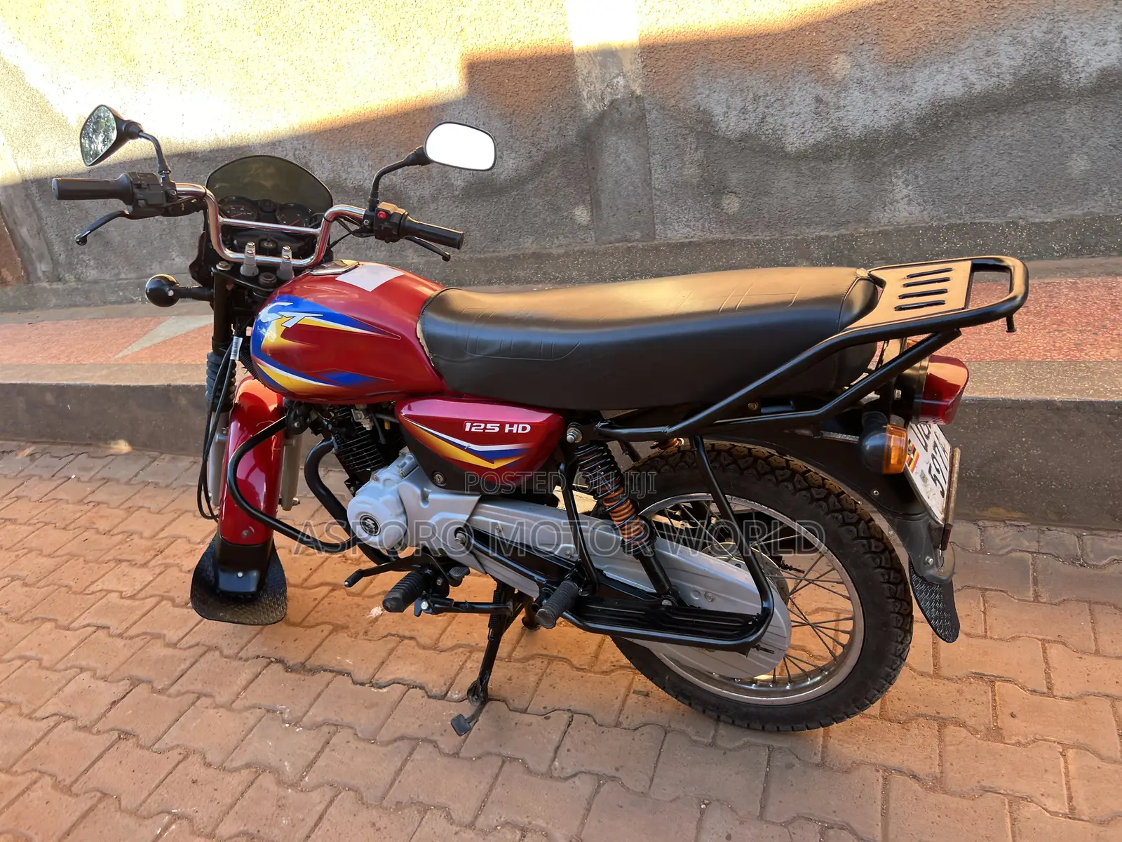 Bajaj CT 125X 2025 Red