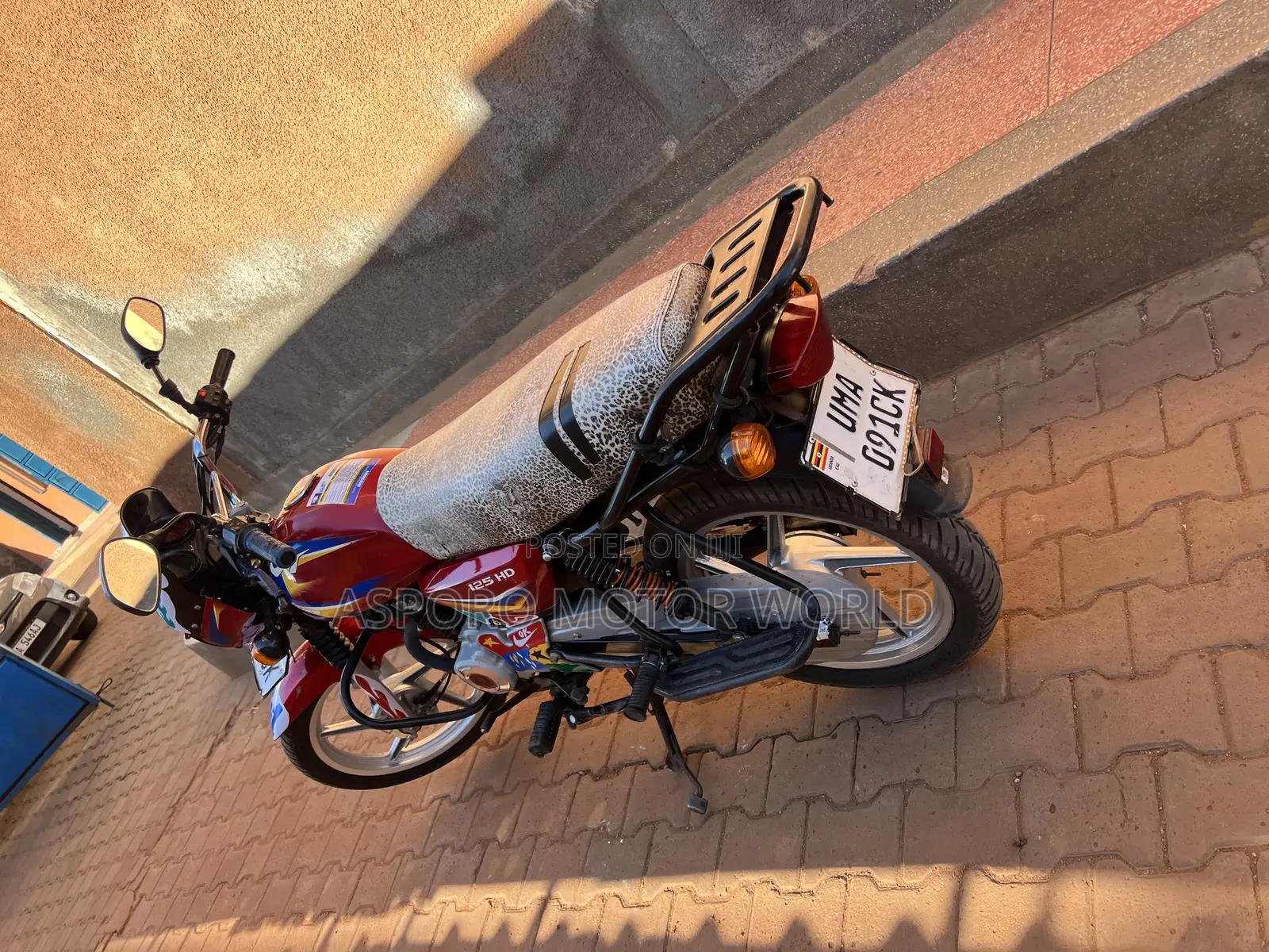 Bajaj CT 125X 2025 Red