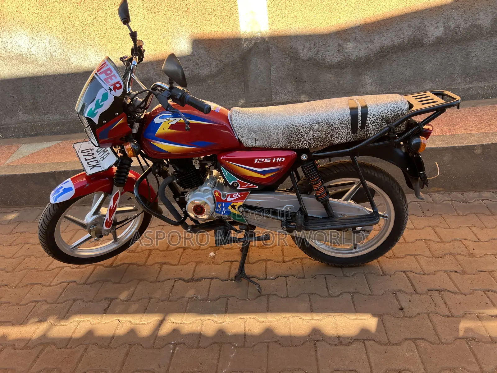 Bajaj CT 125X 2025 Red