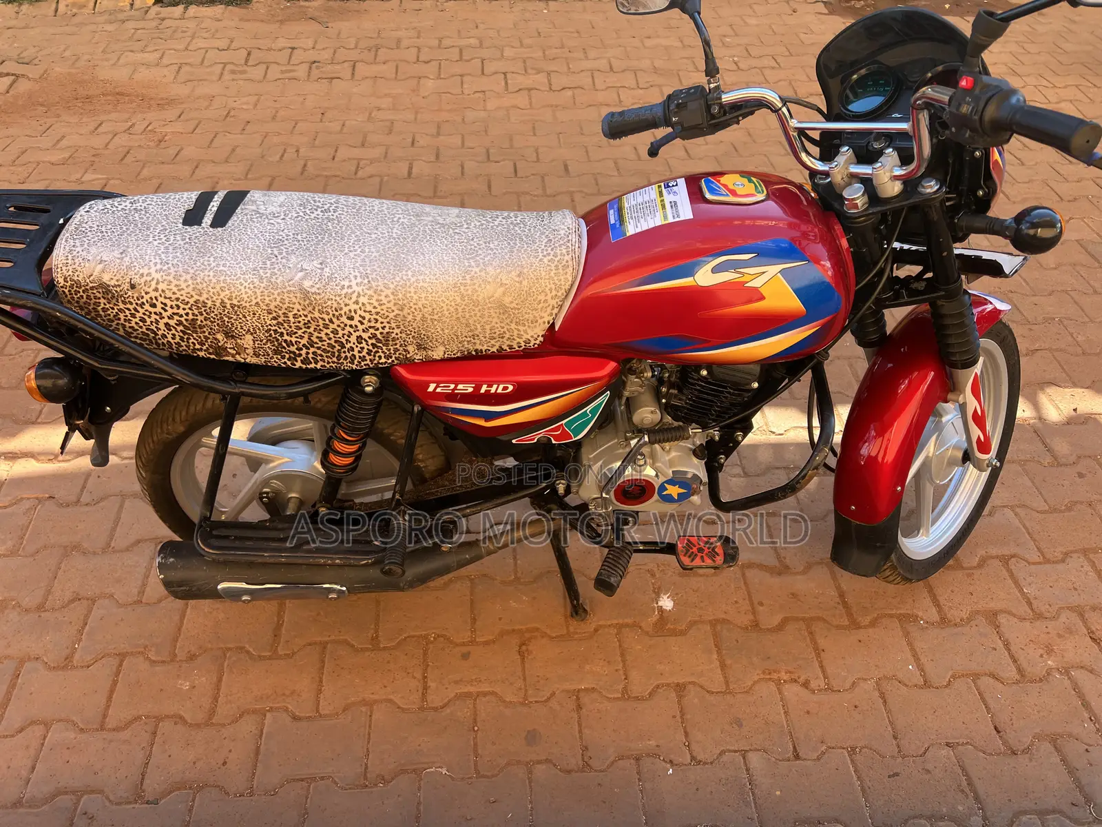 Bajaj CT 125X 2025 Red