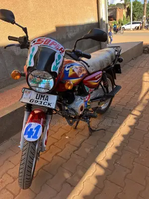 Bajaj CT 125X 2025 Red