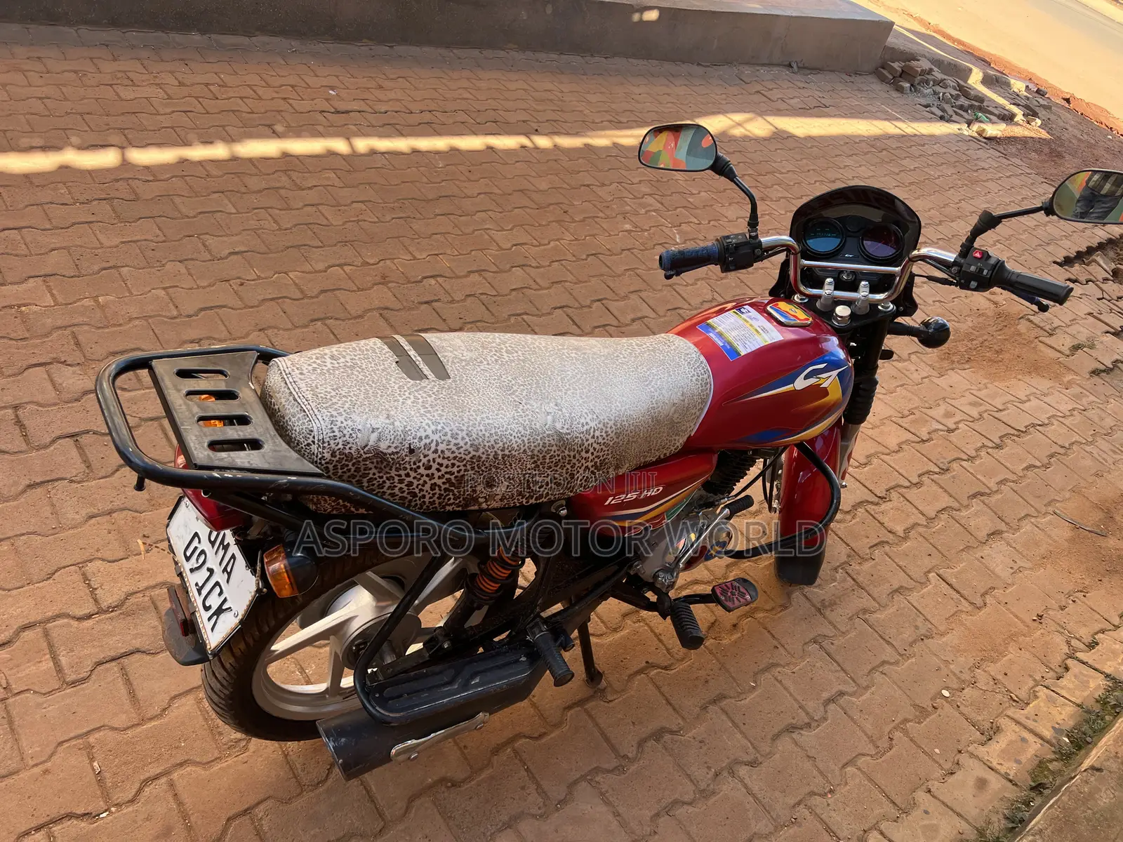 Bajaj CT 125X 2025 Red