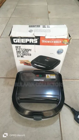 Uk Used Geepas 2-Slice Sandwich Maker.