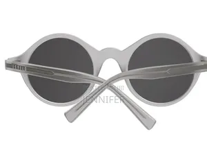 Levelo Sicily Polarized Sunglasses.