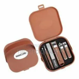 Portable Manicure Set