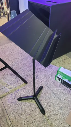 Music Stand / Bible Stand