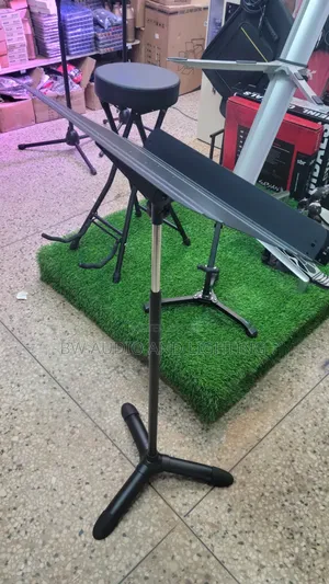 Music Stand / Bible Stand