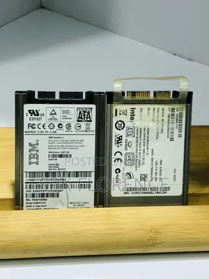 Ibm 200gb SSD (Solid State Drive),