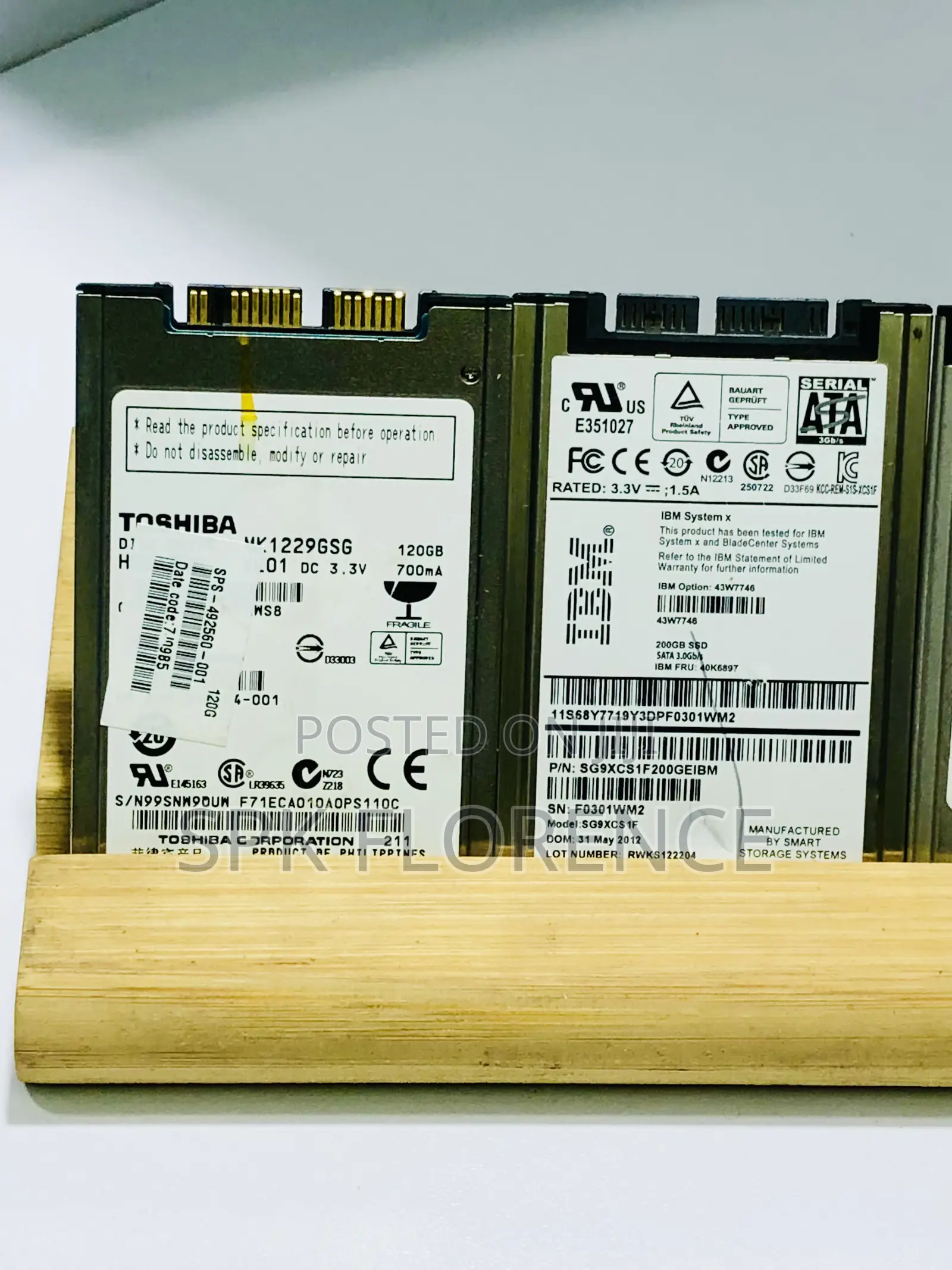 Ibm 200gb SSD (Solid State Drive),