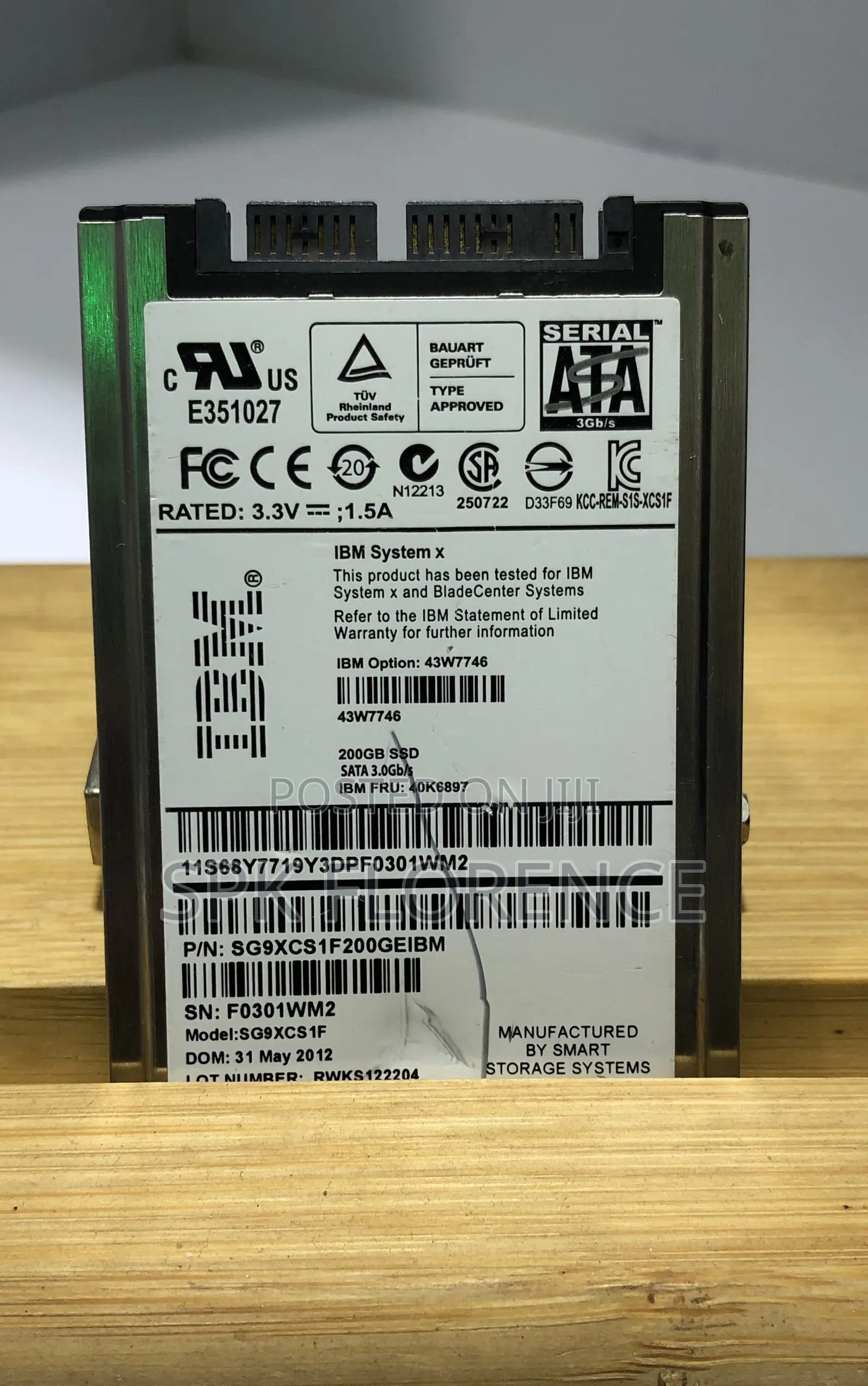 Ibm 200gb SSD (Solid State Drive),