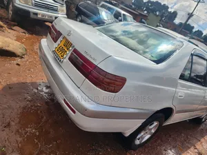 Toyota Premio 1.8 AWD 2001 Pearl