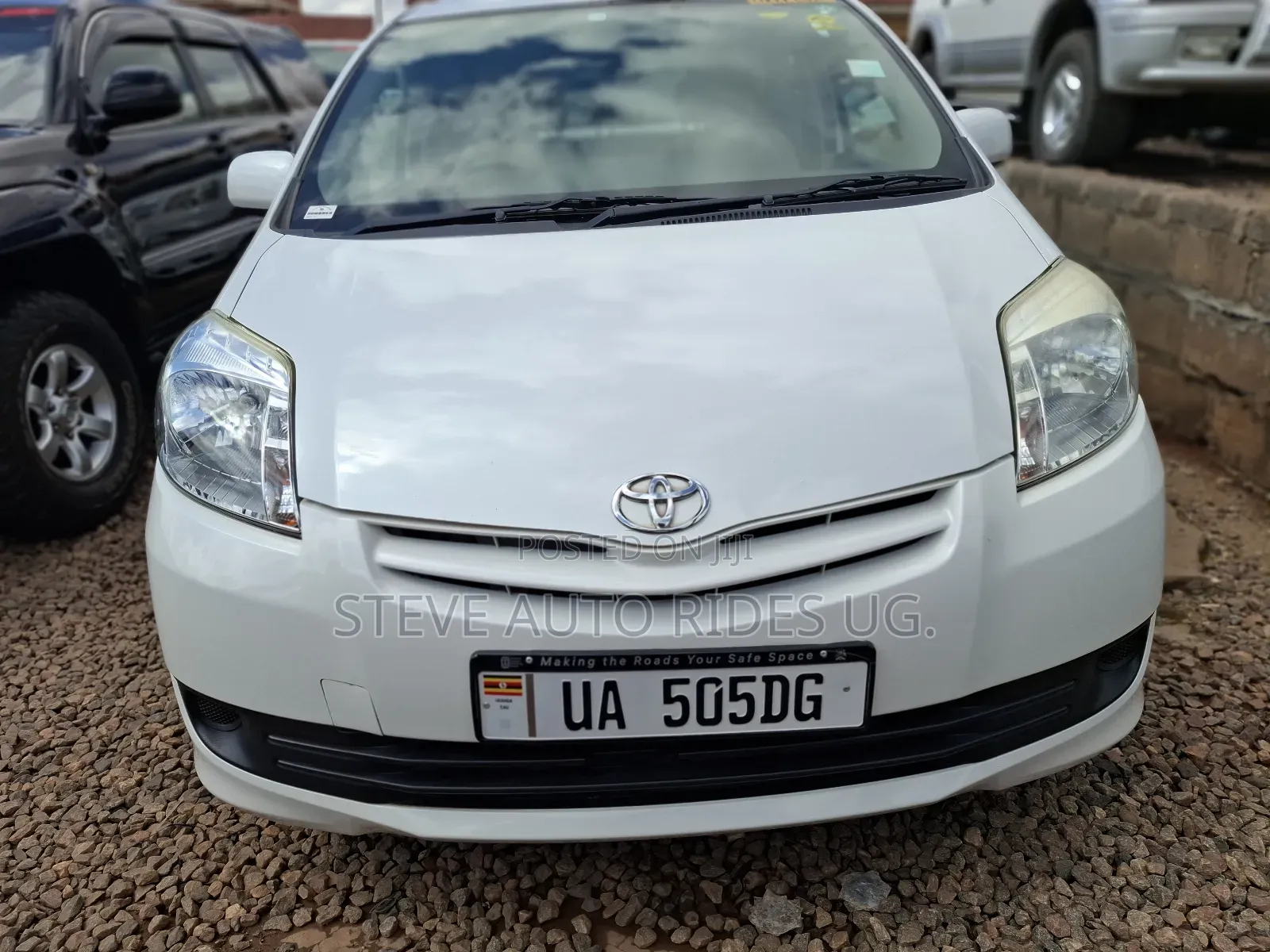 Toyota Passo Sette 1.5 FWD 2012 White