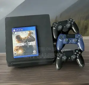 Sony Playstation 4 Original Black, 500gb With 3 Controllers W Games