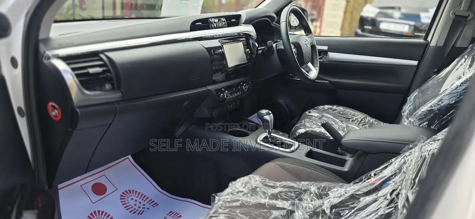 Toyota Hilux 2018 White