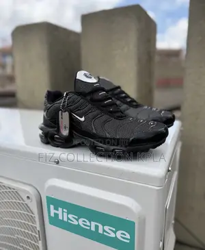 Tn Black Classic Shoe