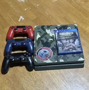Sony Playstation 4 Camouflage Console With 3 Controllers 10 Games