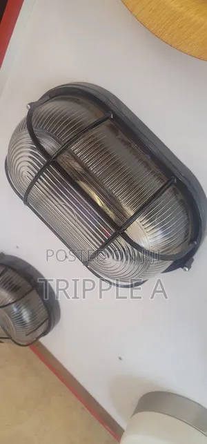 Plastic Bulk Head Wall Lamp