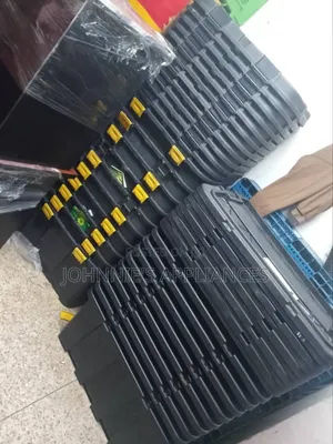 Heavy-Duty Stackable Plastic Tool Storage Box With Secure Lock Clips