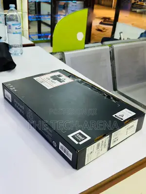 New HP Envy x360 Convertible 15 es2xx 8GB Intel Core i7 SSD 512GB