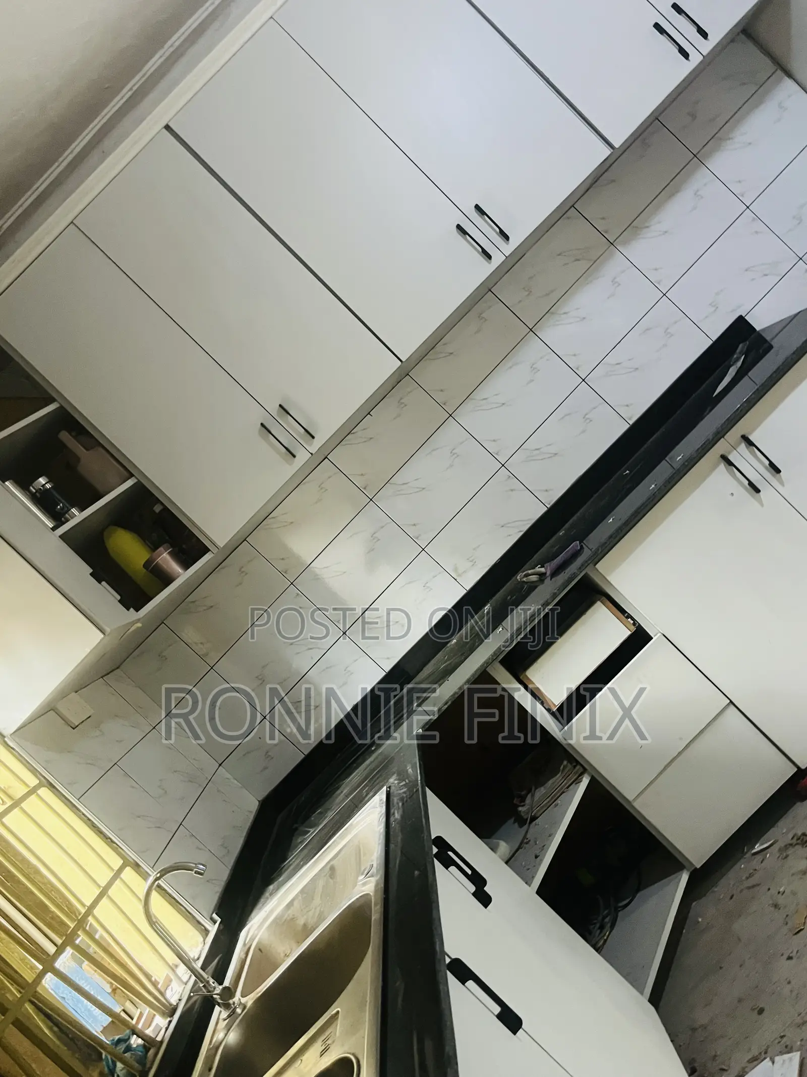 Kitchen Tiling