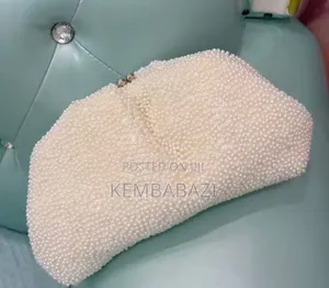 1piece Pearl Studded Pouch Purse