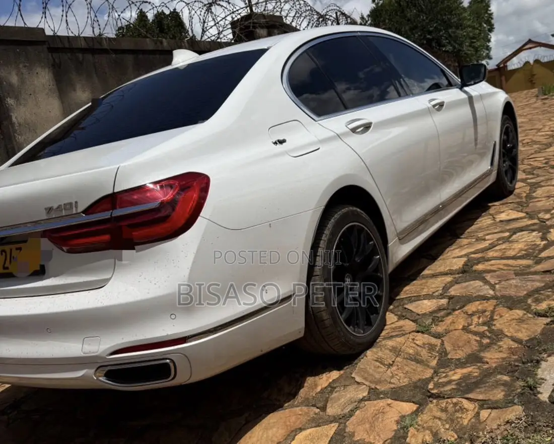 BMW 7 Series 730Li 2016 White