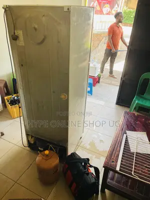 Refrigerator Repair Service,Gas Refilling and Other