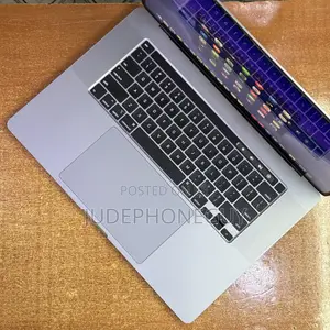 Laptop Apple MacBook Pro 2019 16GB Intel Core i9 SSD 1T