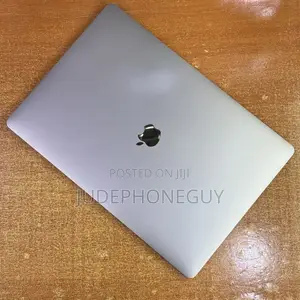 Laptop Apple MacBook Pro 2019 16GB Intel Core i9 SSD 1T
