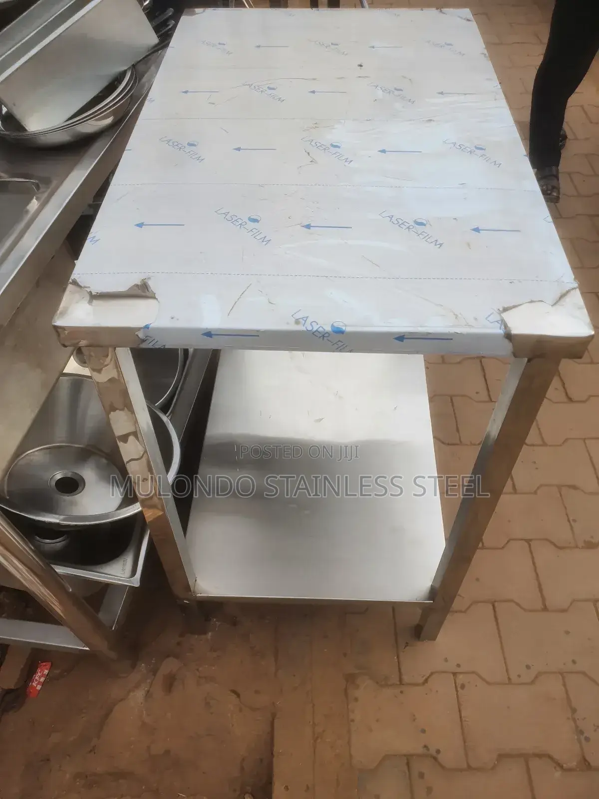 Stainless Steel Waking Table Dable