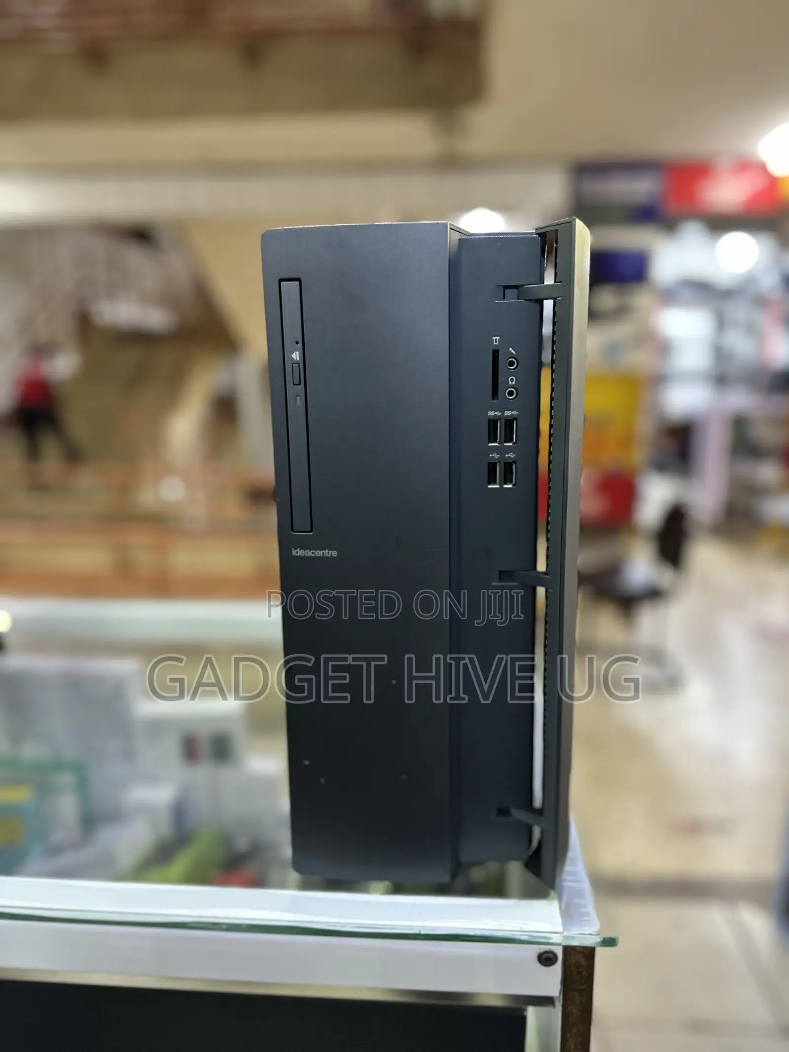 Desktop Computer Lenovo ideacentre 610S 8GB AMD Ryzen 3 HDD 1T