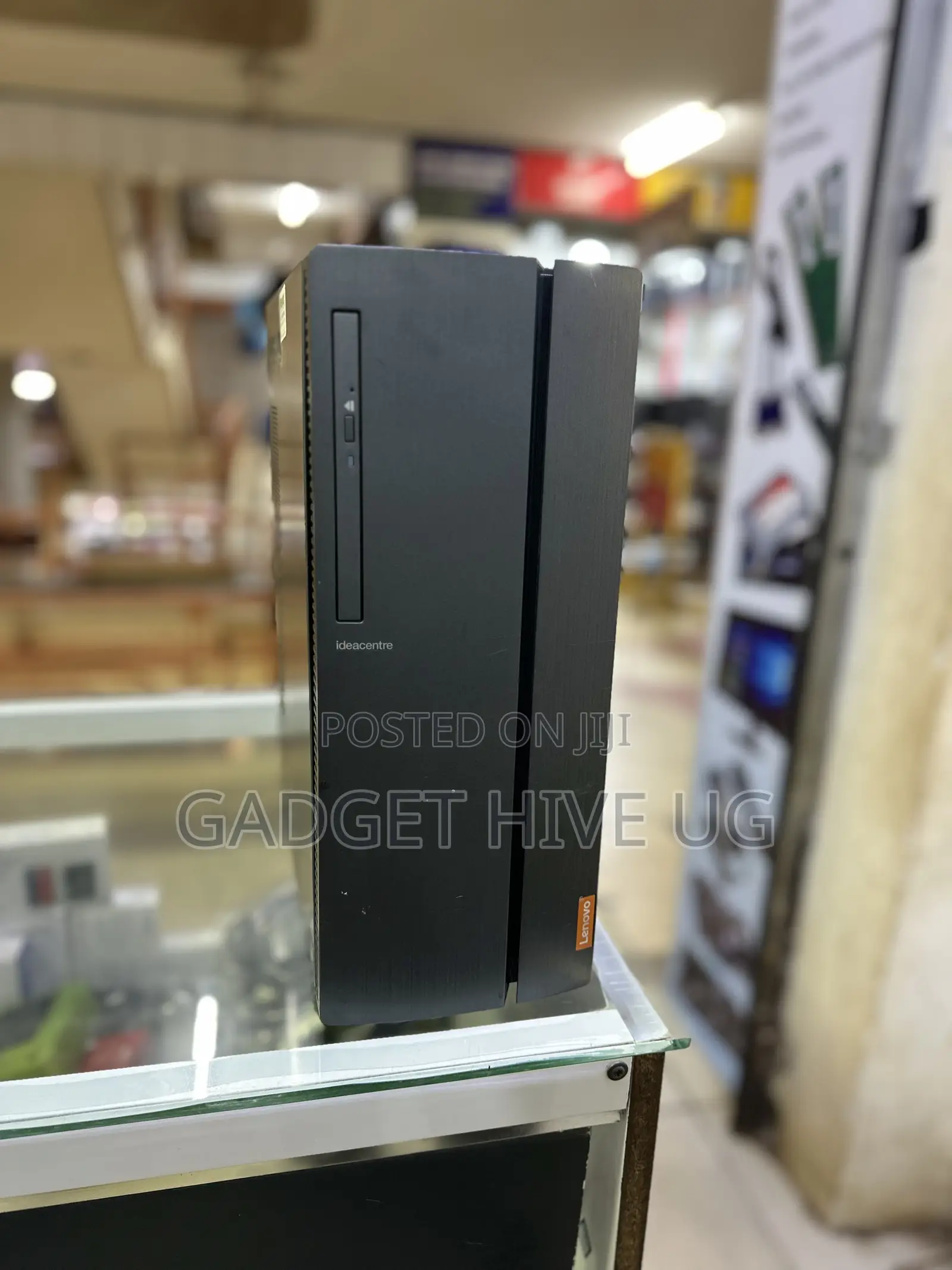 Desktop Computer Lenovo ideacentre 610S 8GB AMD Ryzen 3 HDD 1T