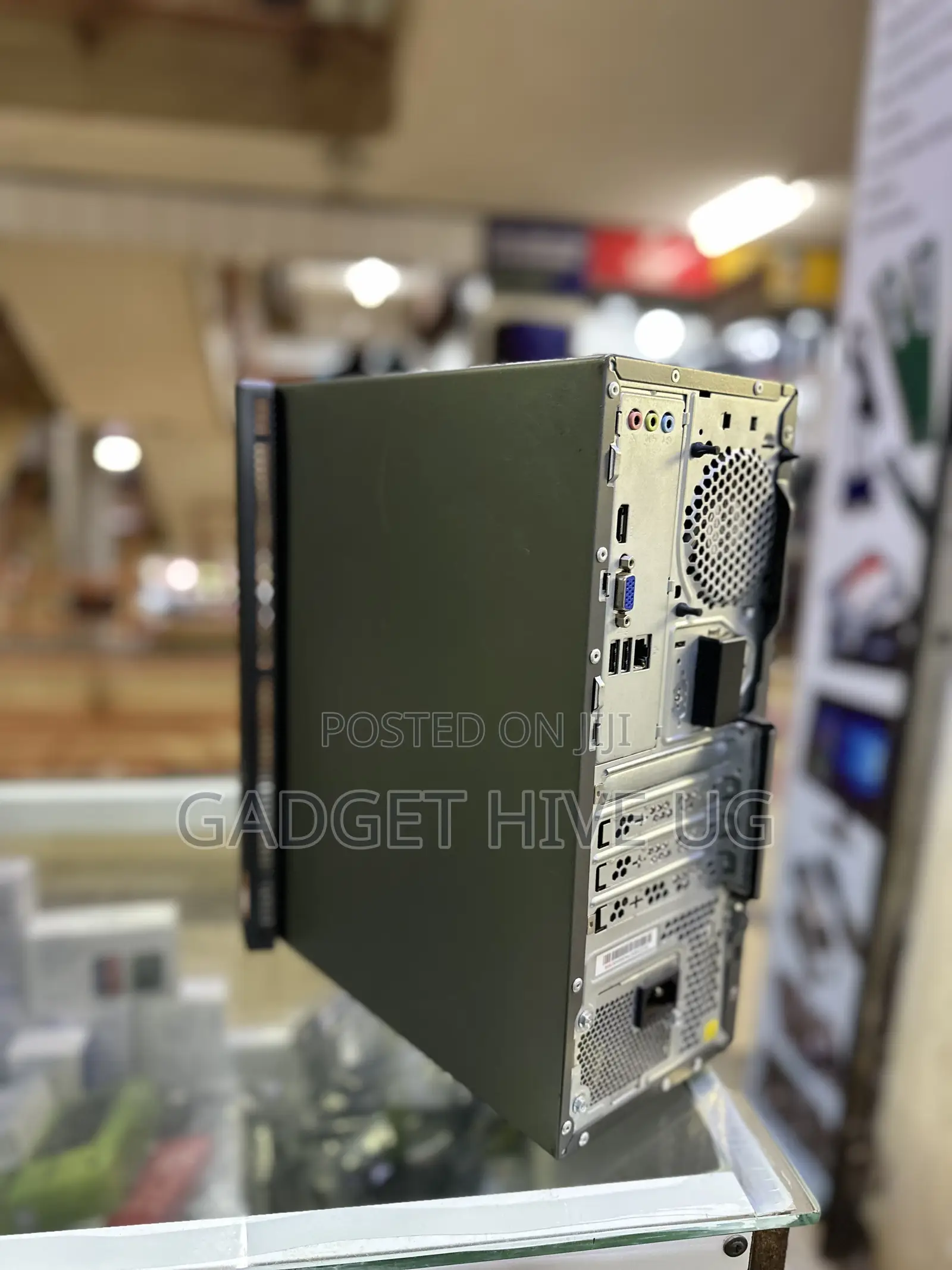 Desktop Computer Lenovo ideacentre 610S 8GB AMD Ryzen 3 HDD 1T