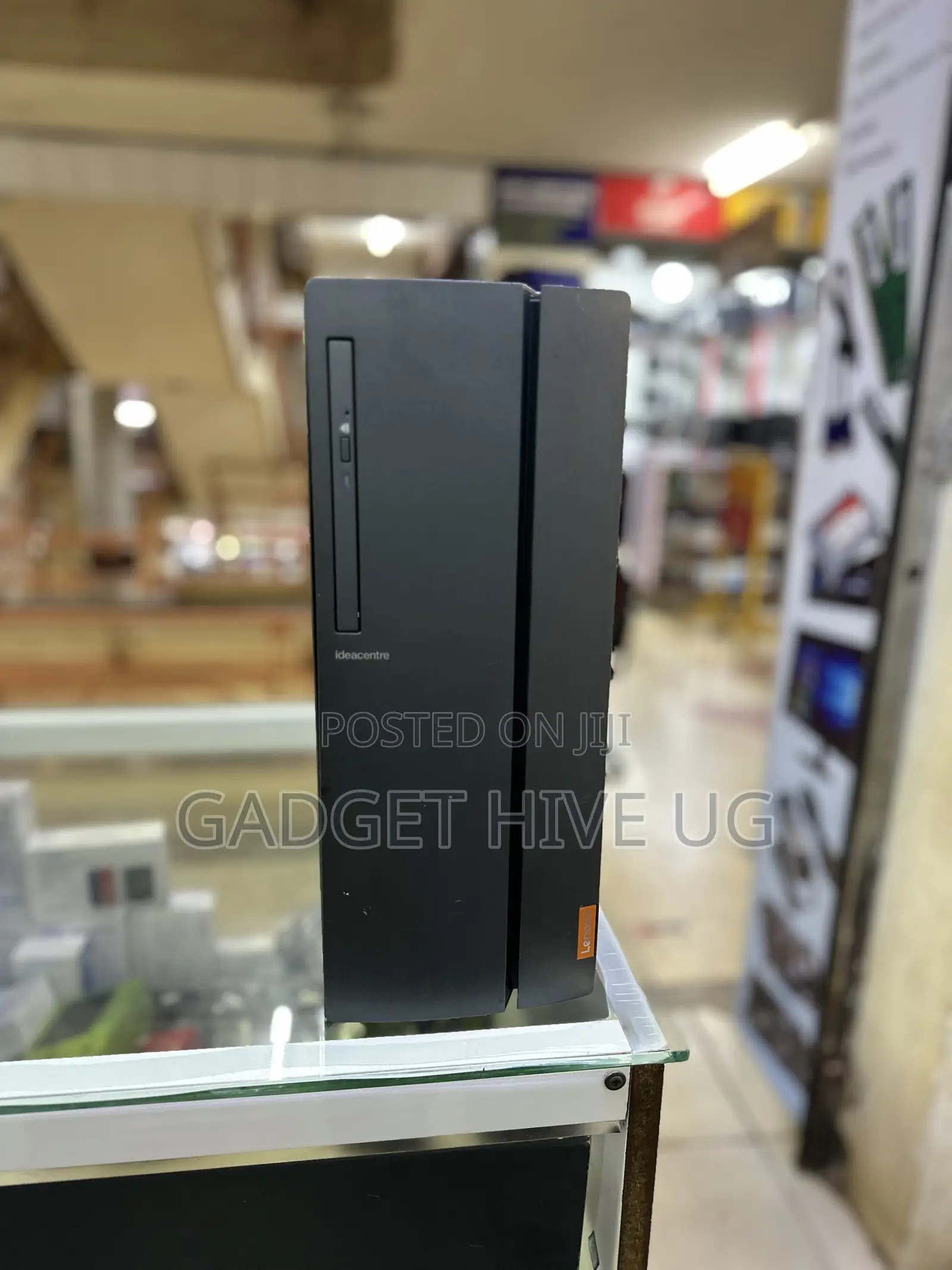 Desktop Computer Lenovo ideacentre 610S 8GB AMD Ryzen 3 HDD 1T