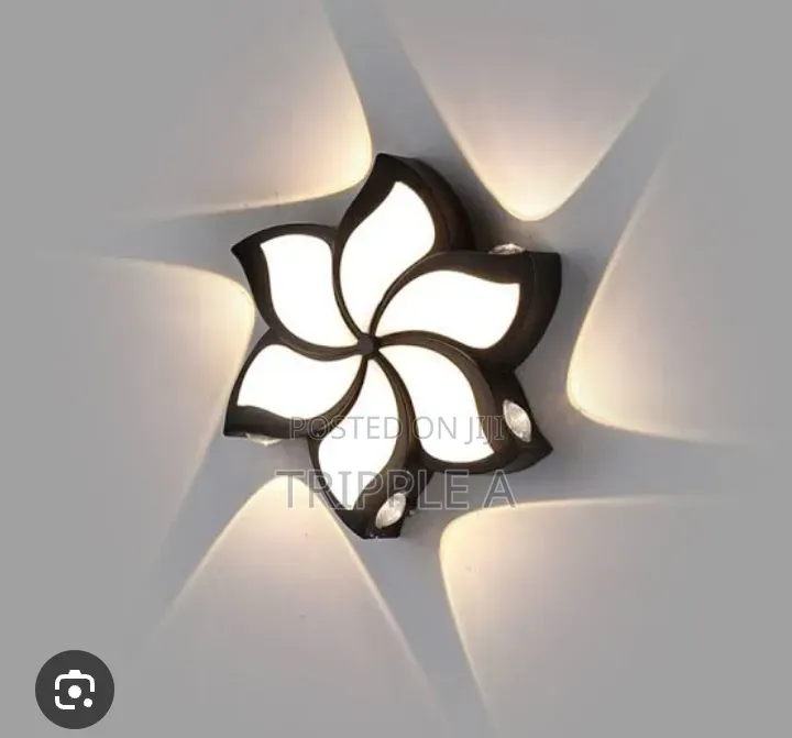 Generic Led Flower Design Wall Lamp