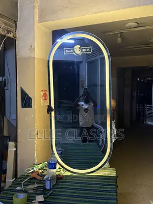 Center Logo Mirror
