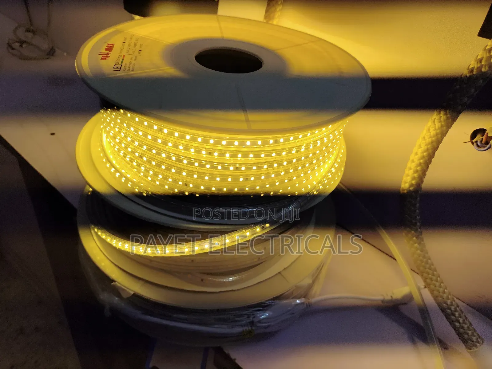 High Brightness Water Resistant Led Strip Lights