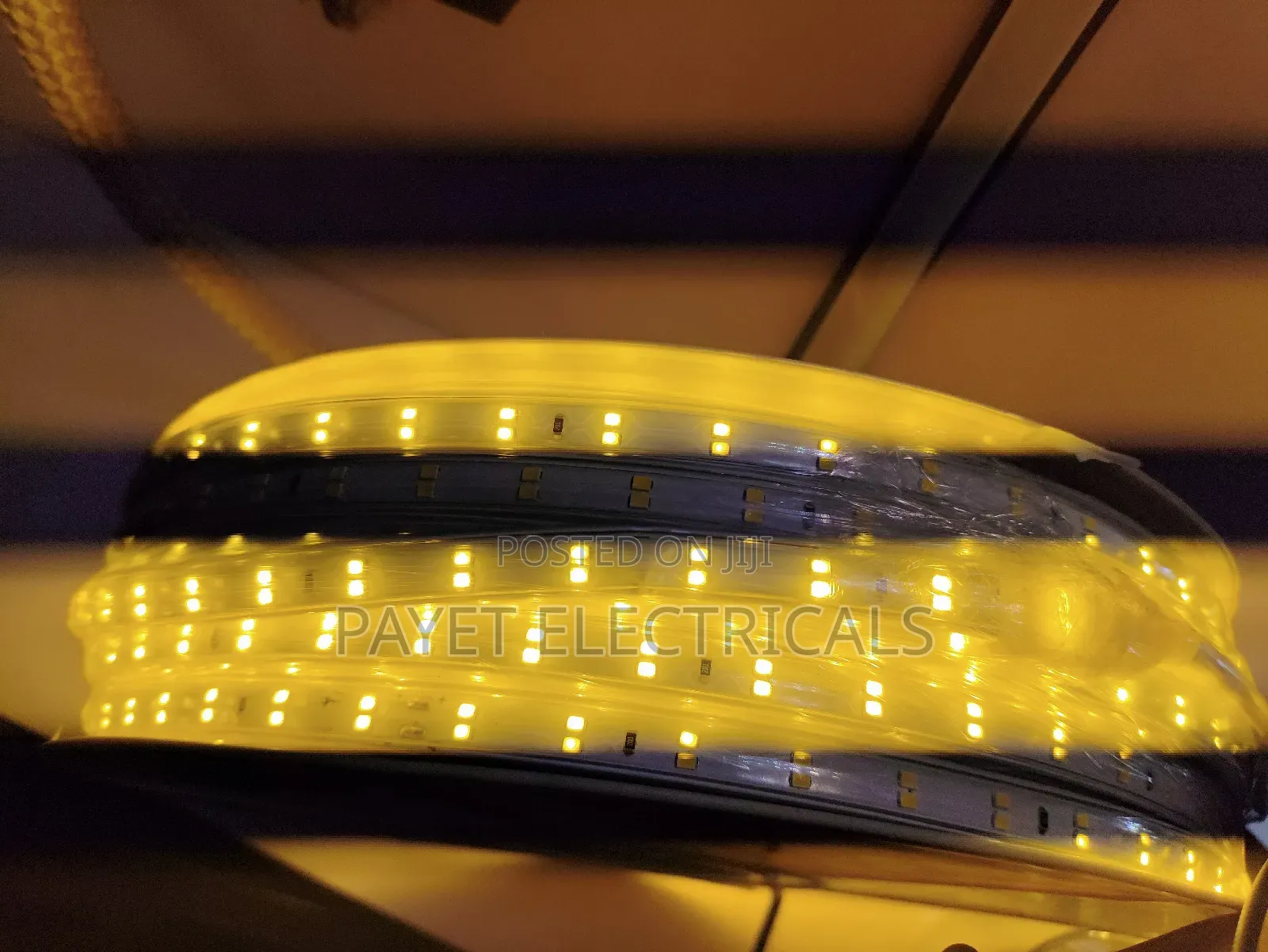 High Brightness Water Resistant Led Strip Lights