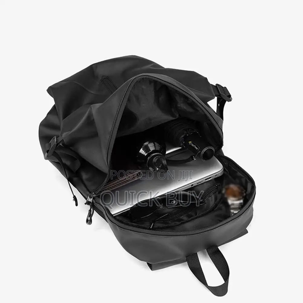 Ponasoo Minimalist, Water-Resistant Backpack