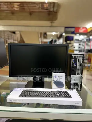 Desktop Computer Dell Vostro 3030 8GB Intel Core i5 HDD 500GB