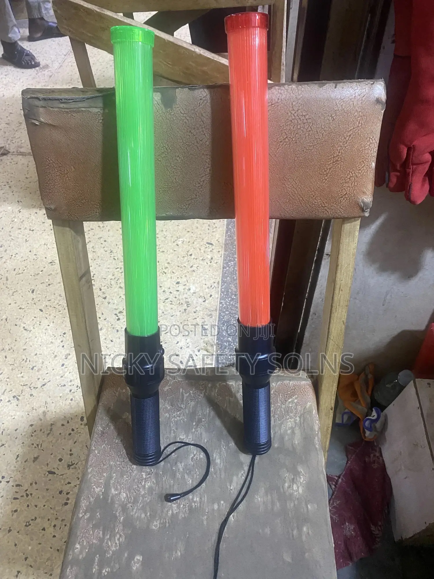 Baton Light/ Hand Held Traffic Light