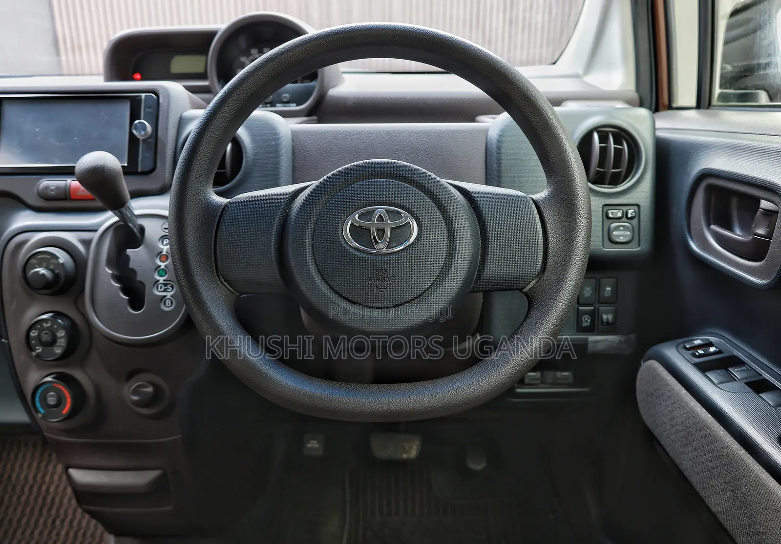 Toyota Spade 2012 Brown