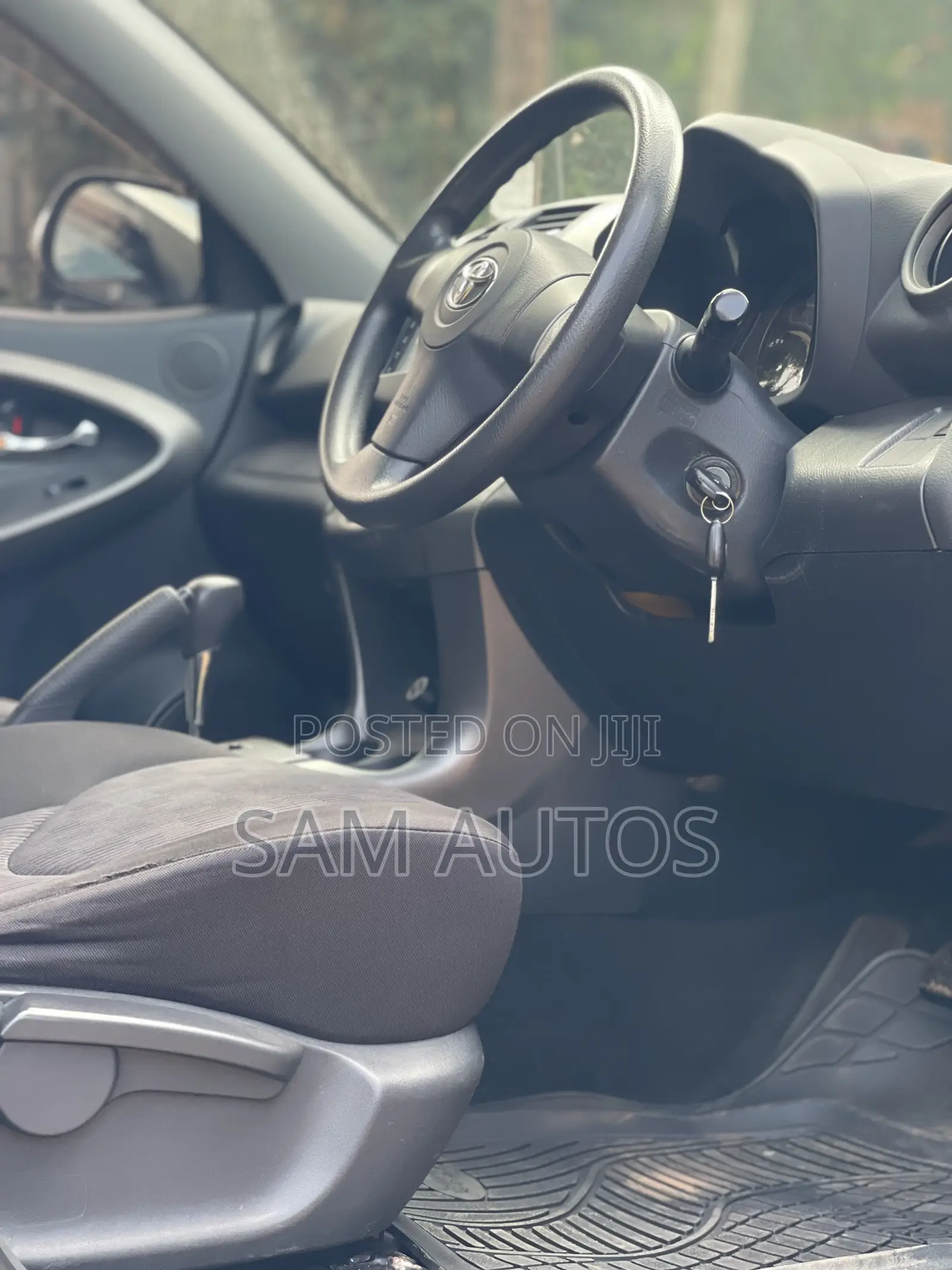 Toyota RAV4 2009 White