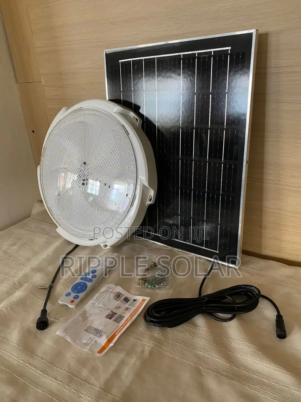 300w Solar Ceiling Light With Panel and Remote Indoor Solar Lighting