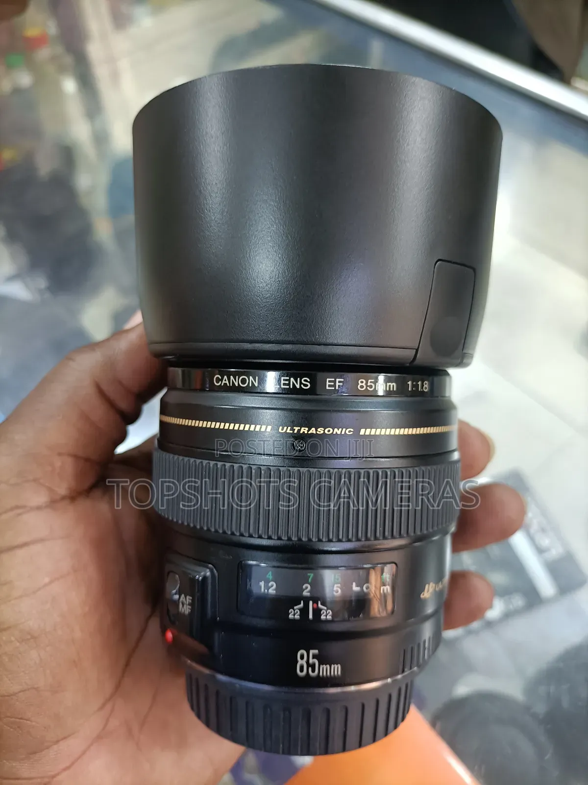 Canon Ef 85mm Lens
