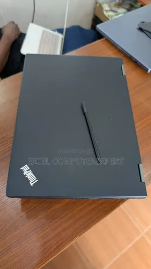 New Laptop Lenovo ThinkPad x13 Yoga 16GB Intel Core i7 SSD 256GB